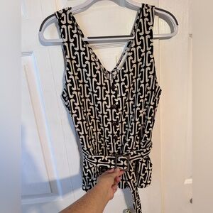 Cream and black women sleeveless work top NWT
